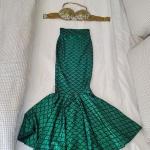 HALLOWEEN 🧜🏼‍♀️ Entire MERMAID COSTUME! Handmade w/ Swarovski Crystals!!